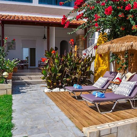 Laia Seafront Luxury Apartments Agia Pelagia 외부 사진
