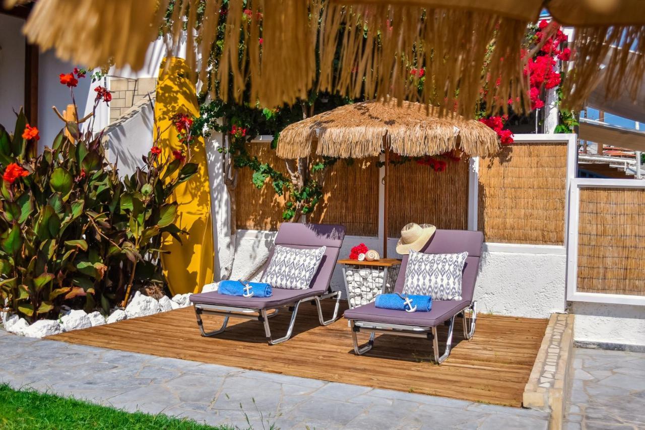 Laia Seafront Luxury Apartments Agia Pelagia 외부 사진