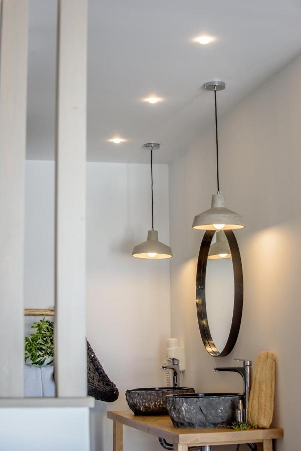 Laia Seafront Luxury Apartments Agia Pelagia 외부 사진